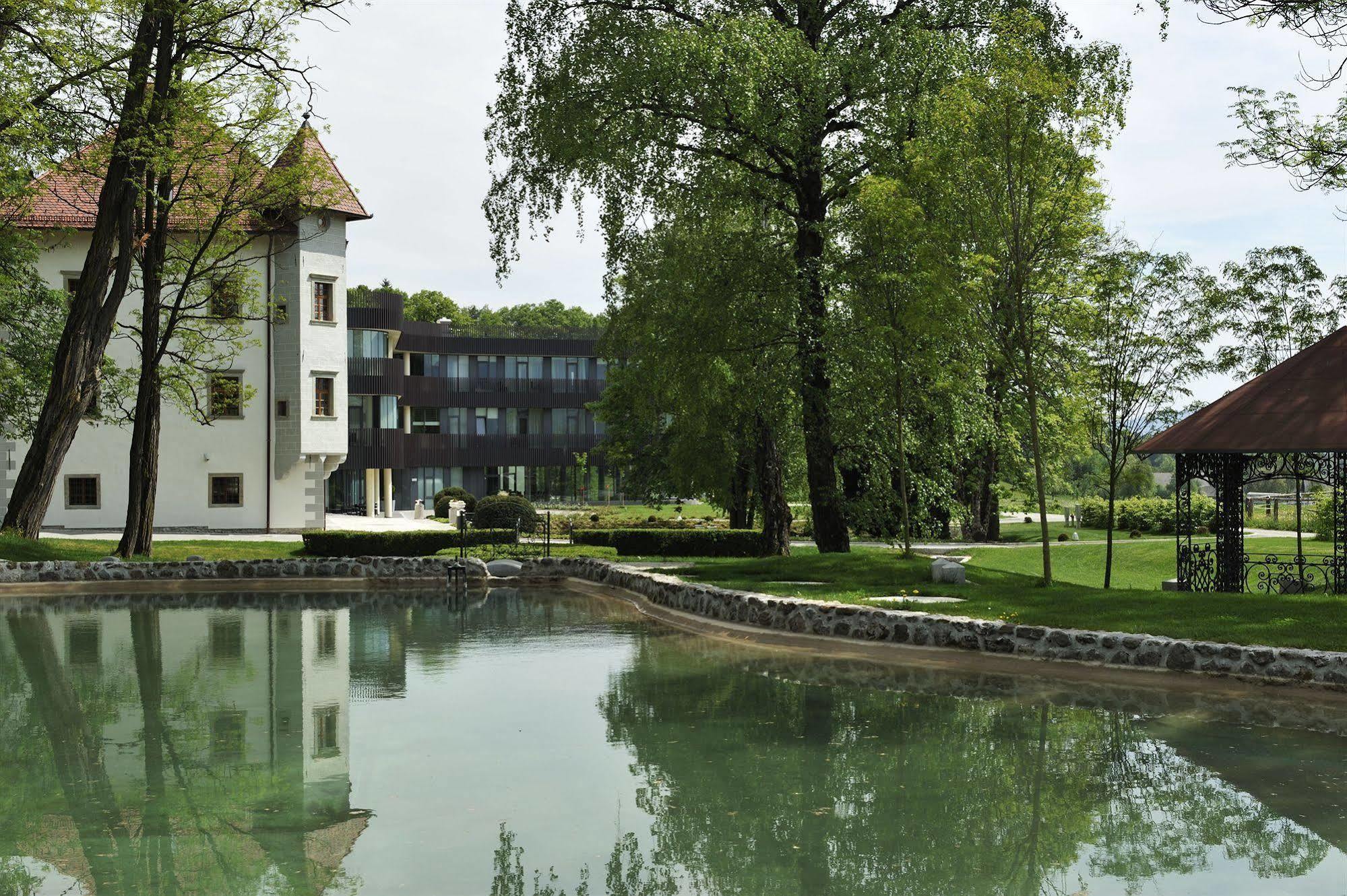 Lambergh Chateau & Hotel Dvorska Vas Kültér fotó